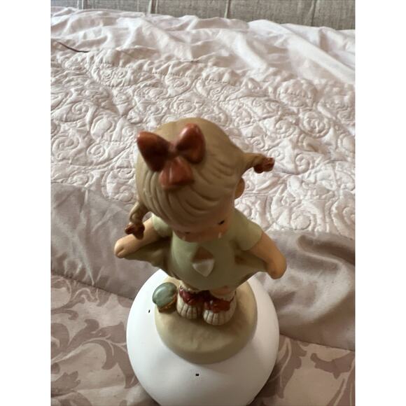 1988 Memories Of Yesterday Mommy I Teared It Little Girl Figure Vintage Rare - Picture 6 of 7